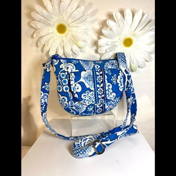 NWOT Vera Bradley “Lizzy”  - Picture 1 of 9